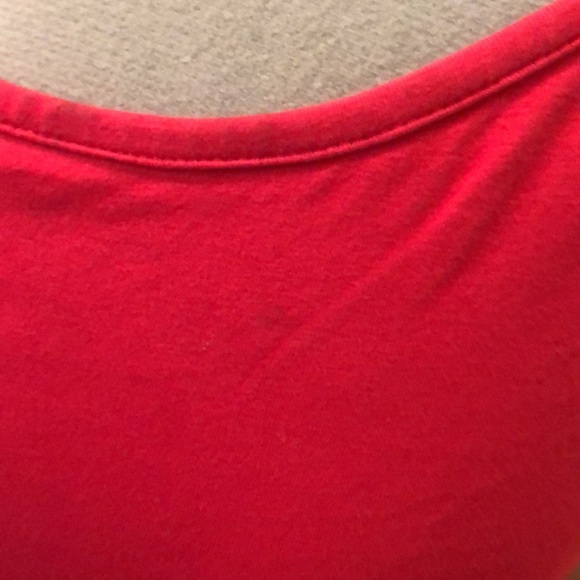 Red Caslon tank top has a spot xl shelf bra - Picture 7 of 9